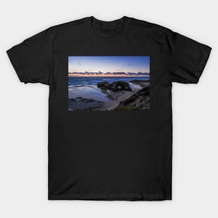 London Bridge beach, Portsea, Mornington Peninsula, Victoria, Australia T-Shirt